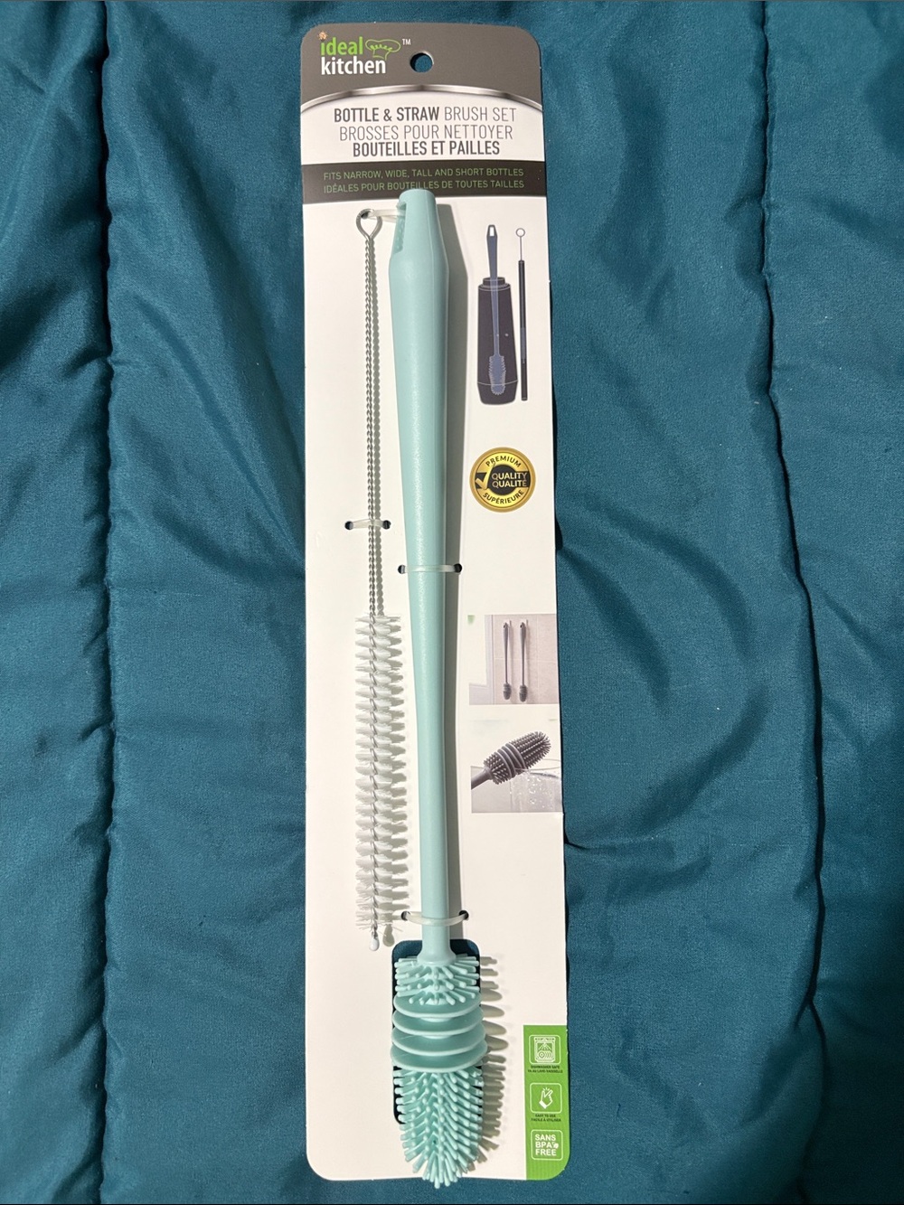 Ideal Kitchen - Mint Bottle & Straw Brush Cleaning Set - Silicone